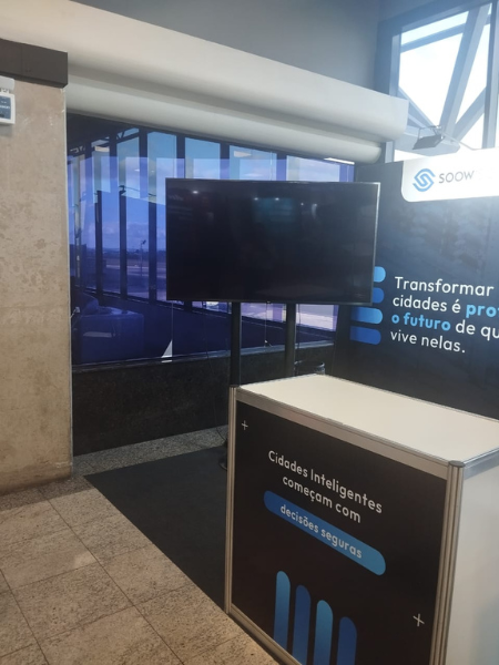 Feira com TV expositora e suporte tecnico em Sao Jose dos Pinhais